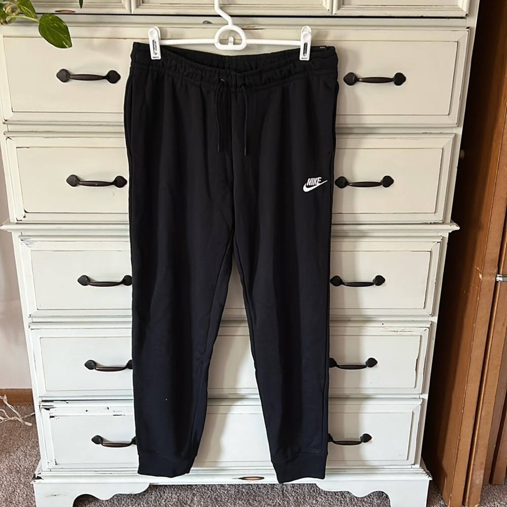 NWT Nike joggers